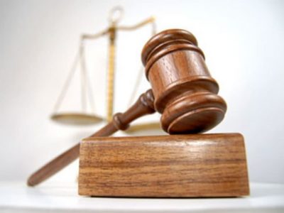 martello e bilancia giustizia