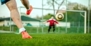 calcio tiro in porta goal